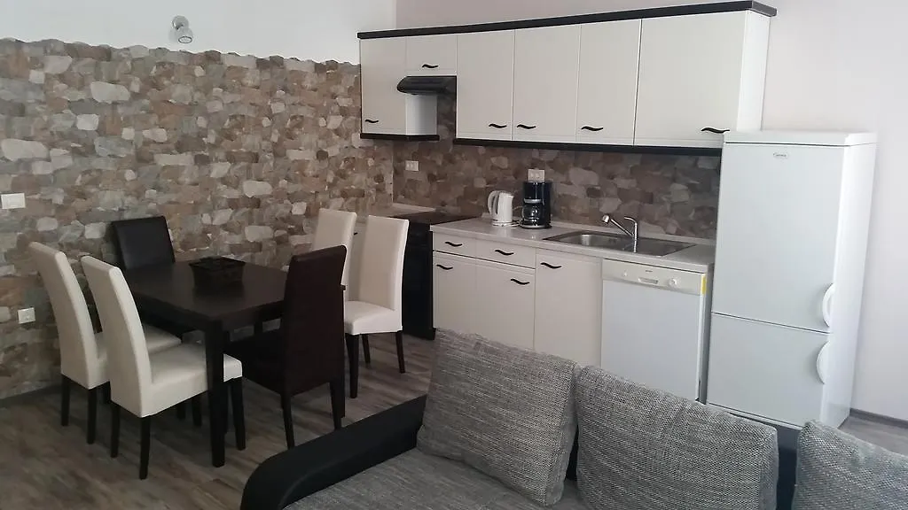 Apartments Maletic