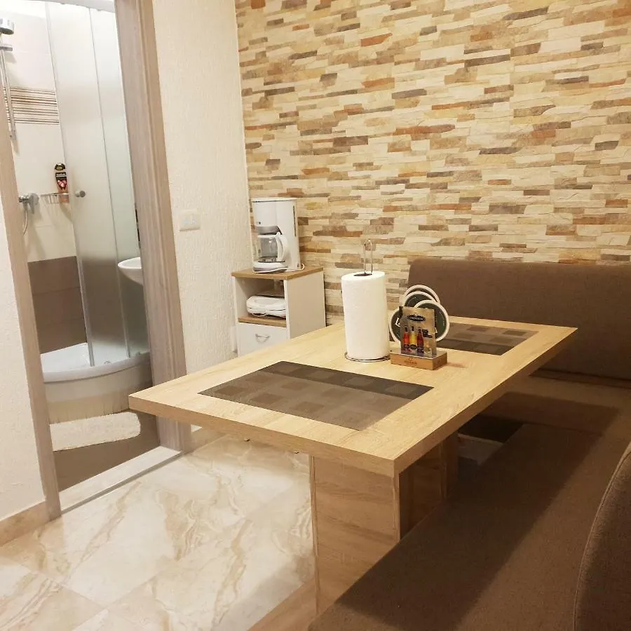 Apartments Maletic Pula 0*,  كرواتيا