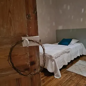 De La Châteldonnaise Hébergement de vacances Chateldon
